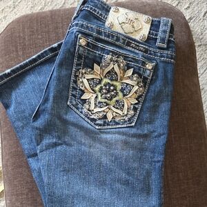 Miss Me Capris with Embellished Pocket